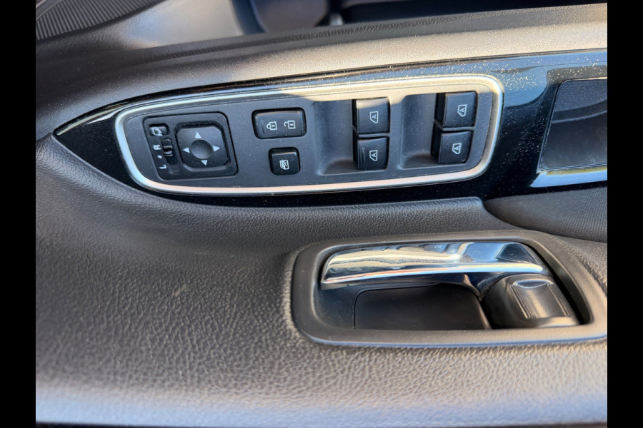 Mitsubishi Outlander 2.4 PHEV 240PK AWD PURE PLUG IN HYBRIDE CAMERA CARPLAY LED-XENON