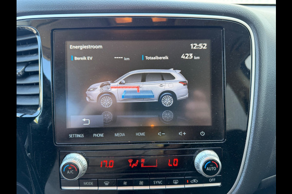 Mitsubishi Outlander 2.4 PHEV 240PK AWD PURE PLUG IN HYBRIDE CAMERA CARPLAY LED-XENON