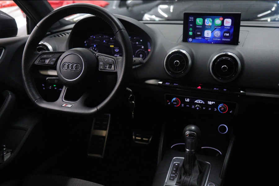 Audi A3 Limousine 35 TFSI 3X S-LINE PANO/CARPLAY/NAVI/STOELMASSAGE/TREKH/VOL