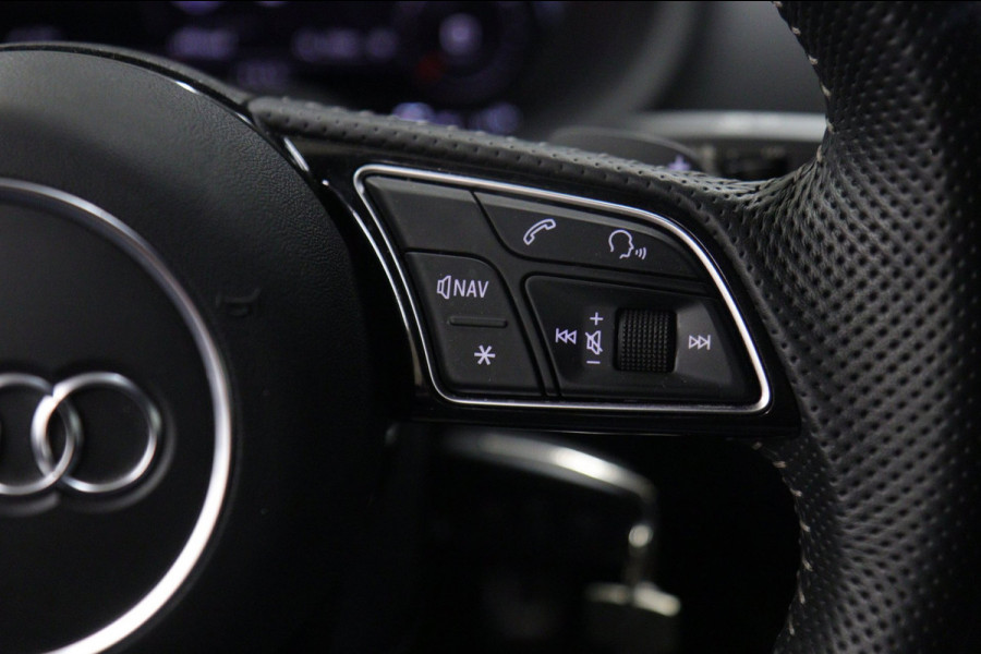 Audi A3 Limousine 35 TFSI 3X S-LINE PANO/CARPLAY/NAVI/STOELMASSAGE/TREKH/VOL