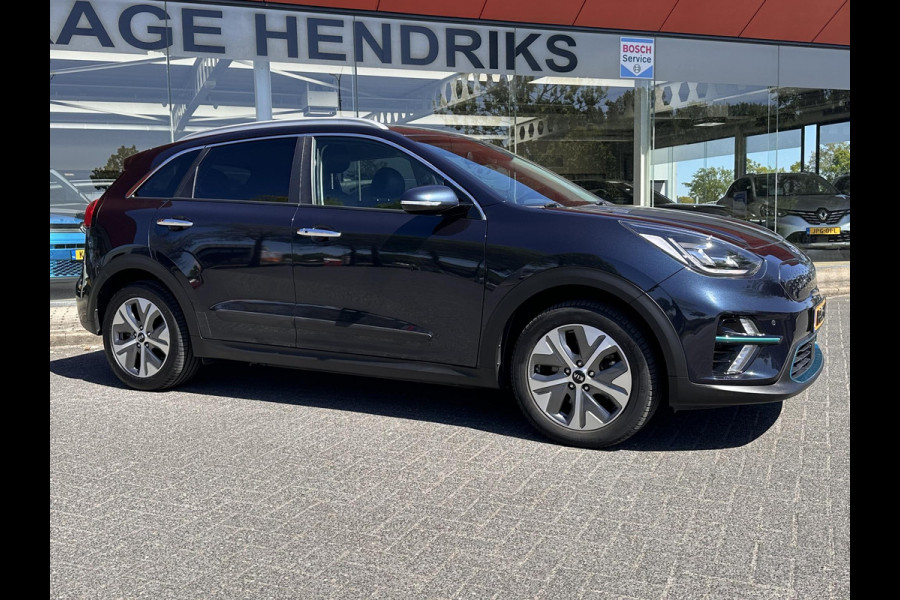 Kia e-Niro ExecutiveLine 64 kWh | SOH: 93,8% | Warmtepomp | Blind Spot | Adaptive CC | Leder | Cam | Climate |