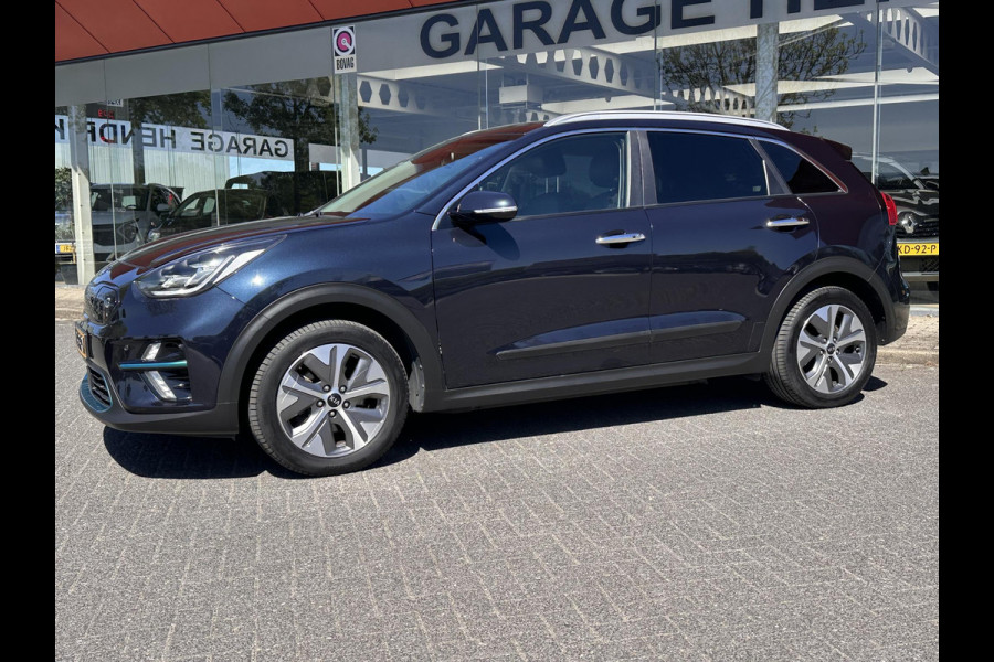 Kia e-Niro ExecutiveLine 64 kWh | SOH: 93,8% | Warmtepomp | Blind Spot | Adaptive CC | Leder | Cam | Climate |