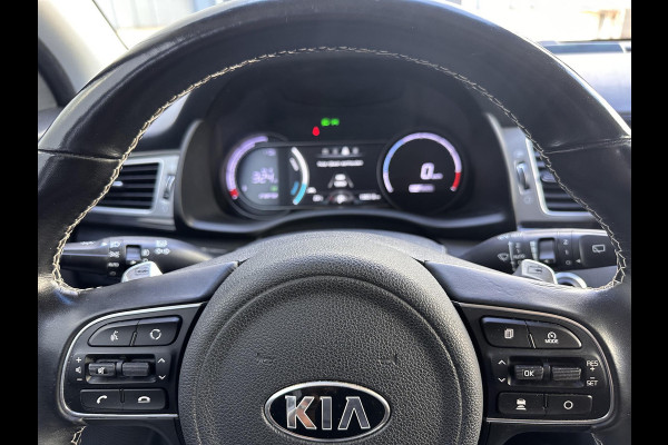 Kia e-Niro ExecutiveLine 64 kWh | SOH: 93,8% | Warmtepomp | Blind Spot | Adaptive CC | Leder | Cam | Climate |