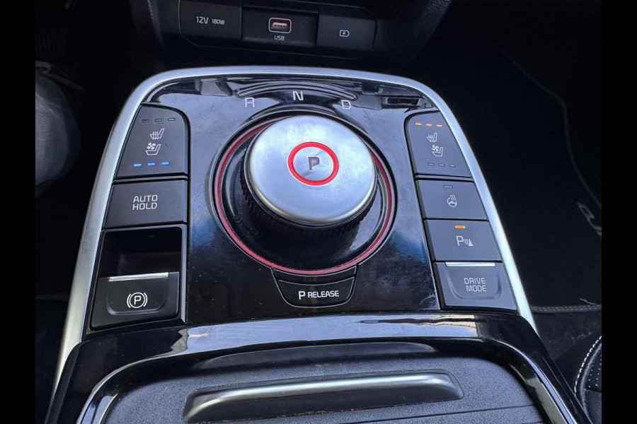Kia e-Niro ExecutiveLine 64 kWh | SOH: 93,8% | Warmtepomp | Blind Spot | Adaptive CC | Leder | Cam | Climate |