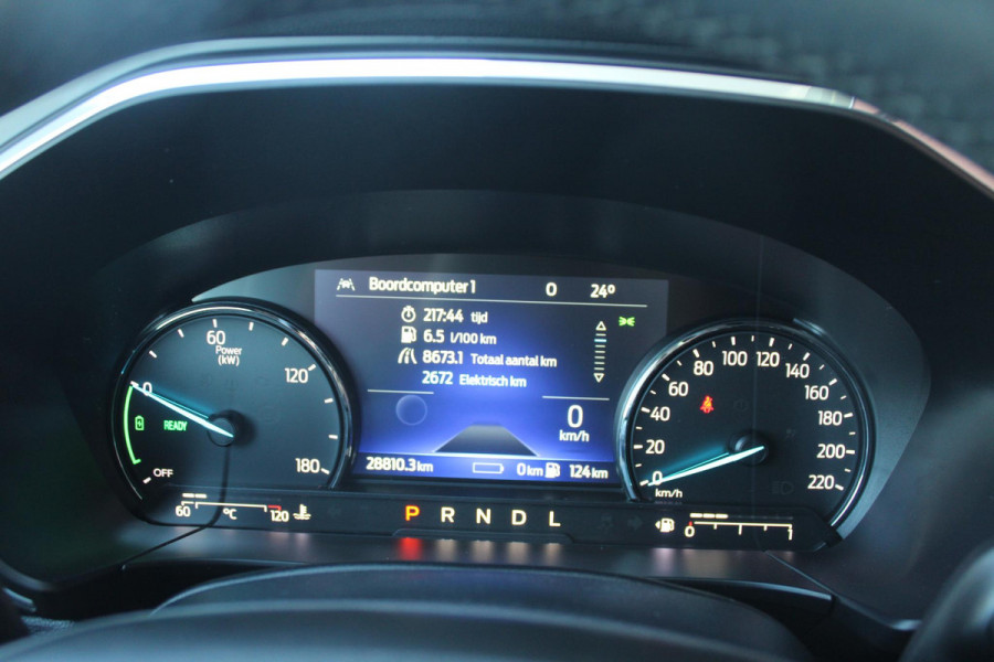 Ford Kuga 2.5 PHEV Titanium | 28.800 KM | Winterpack | navigatie | L. M. Velgen.