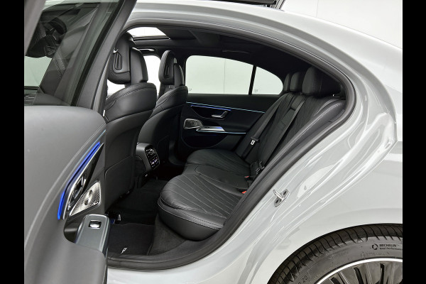Mercedes-Benz E-Klasse 300 e Sport Edition | Premium Plus pakket | Winterpakket | Nightpakket | Leder pakket | Techniekpakket | Rijassistentiepakket Plus | Trekhaak | 20-inch AMG multi-spaak velgen | Smartphone integratie | Panoramaschuifdak |
