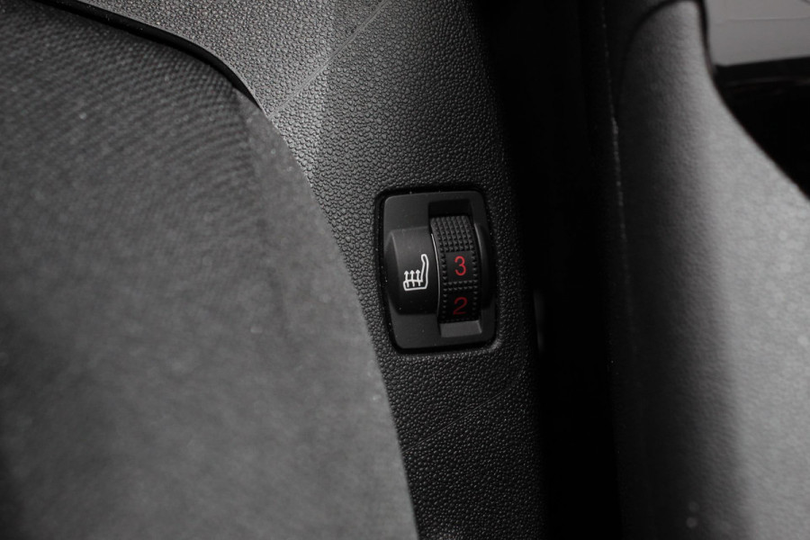 Citroën Grand C4 Spacetourer 1.2 PureTech 130pk Feel 7p Navigatie Apple Carplay/Android Auto Climate Control Dab Cruise Control Stoelverwarming Keyless Start