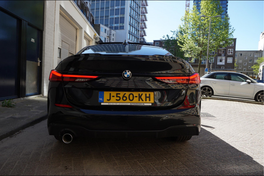BMW 2 Serie Gran Coupé 218i High Executive M-SPORT | Pano-dak | Sfeer | Adaptive + Lane | Apple CarPlay | NL Auto | Compleet BMW onderhouden