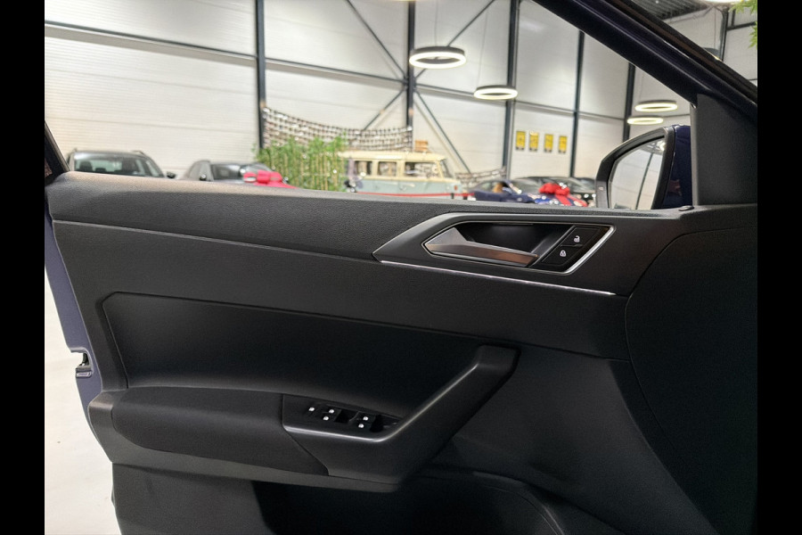 Volkswagen Polo 1.0 TSI R-Line Business Garantie Carplay Camera StoelVW Adaptieve Cruise IQ.Light IQ.Drive Navi Clima Dab Rijklaar