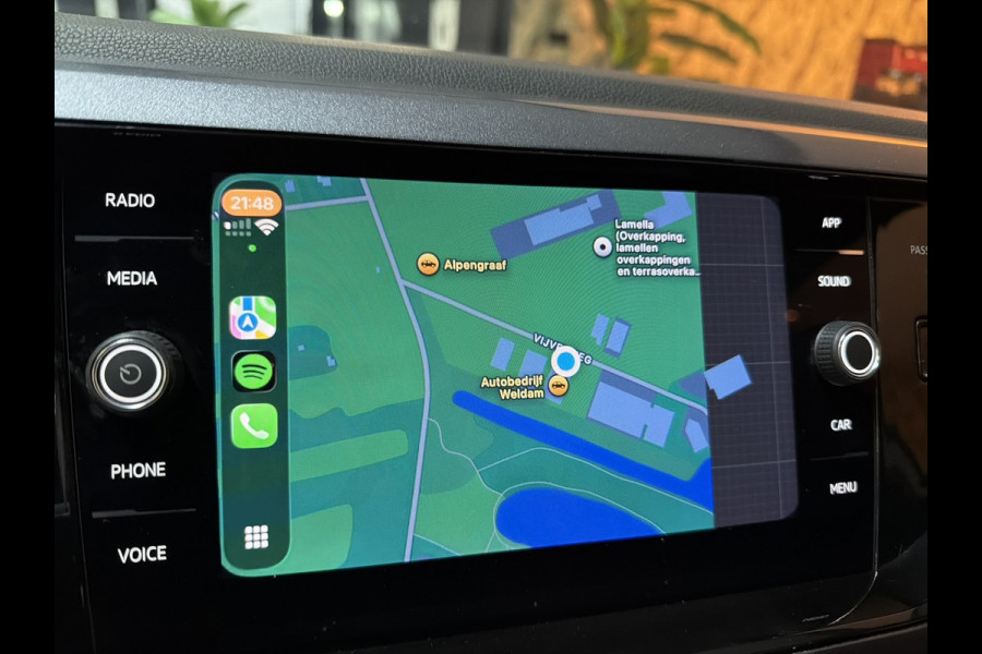 Volkswagen Polo 1.0 TSI R-Line Business Garantie Carplay Camera StoelVW Adaptieve Cruise IQ.Light IQ.Drive Navi Clima Dab Rijklaar