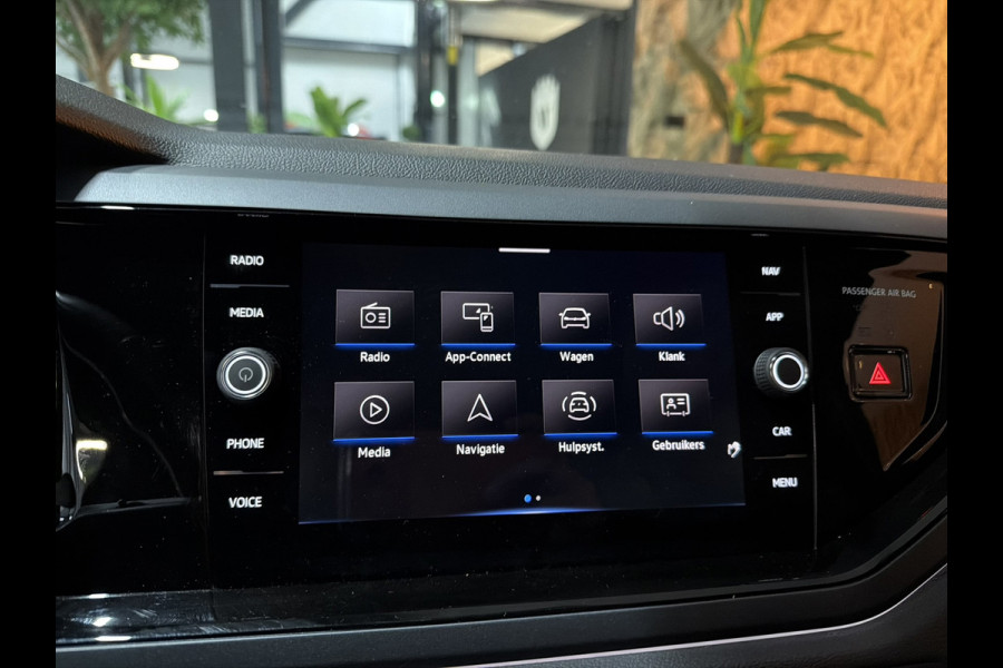 Volkswagen Polo 1.0 TSI R-Line Business Garantie Carplay Camera StoelVW Adaptieve Cruise IQ.Light IQ.Drive Navi Clima Dab Rijklaar