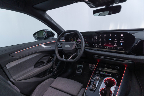 Audi A6 Avant 2.0 E-Hybrid Quattro S-Line 4-wielsturing HuD B&O Trekhaak LED
