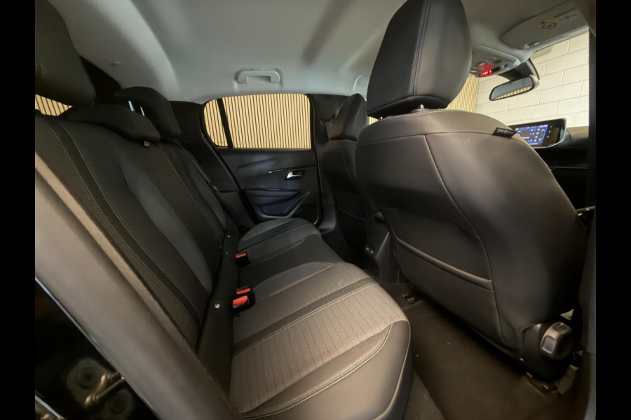 Peugeot 208 1.2 PureTech 100PK Allure Pack | Camera | Carplay | Keyless | Incl. garantie