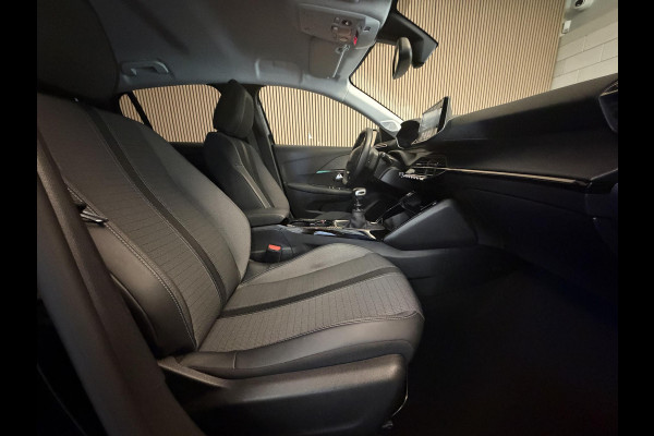 Peugeot 208 1.2 PureTech 100PK Allure Pack | Camera | Carplay | Keyless | Incl. garantie