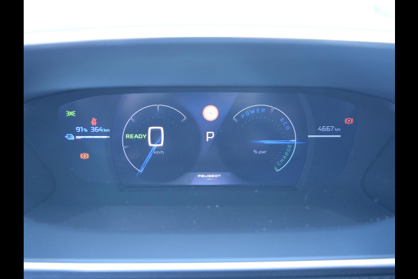 Peugeot e-2008 EV GT Avantage 54 kWh | TOT 8 JAAR GARANTIE | WARMTEPOMP | MASSAGESTOEL | STOELVERWARMING | 4.656 KM