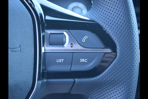 Peugeot e-2008 EV GT Avantage 54 kWh | TOT 8 JAAR GARANTIE | WARMTEPOMP | MASSAGESTOEL | STOELVERWARMING | 4.656 KM
