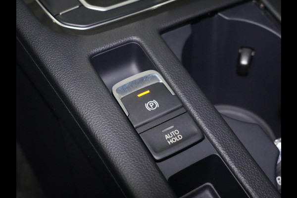 Volkswagen Arteon Shooting Brake 2.0 TSI 190pk DSG R-Line Business+ | Panorama | Wegkl. trekhaak | Harman/Kardon |  360Camera
