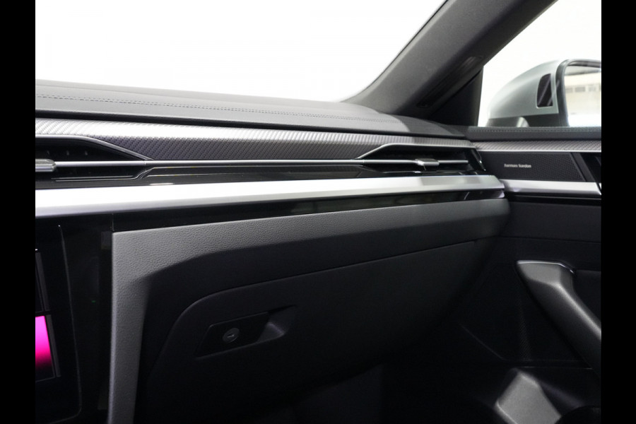 Volkswagen Arteon Shooting Brake 2.0 TSI 190pk DSG R-Line Business+ | Panorama | Wegkl. trekhaak | Harman/Kardon |  360Camera