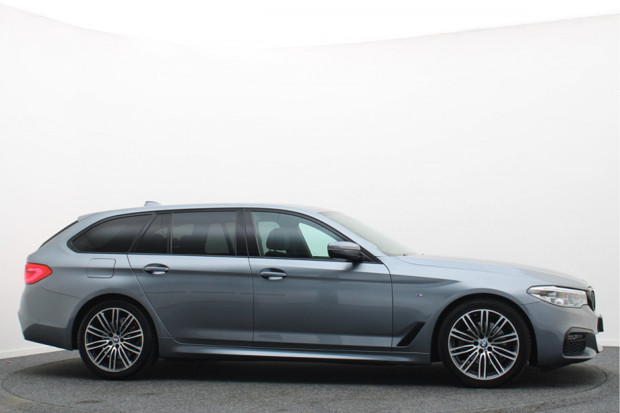 BMW 5 Serie Touring 520i High Executive