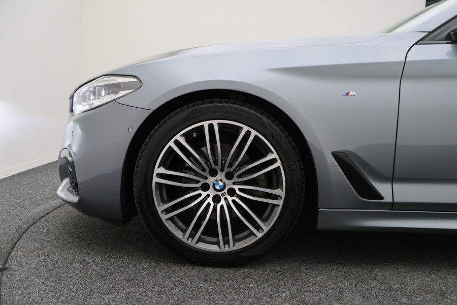 BMW 5 Serie Touring 520i High Executive