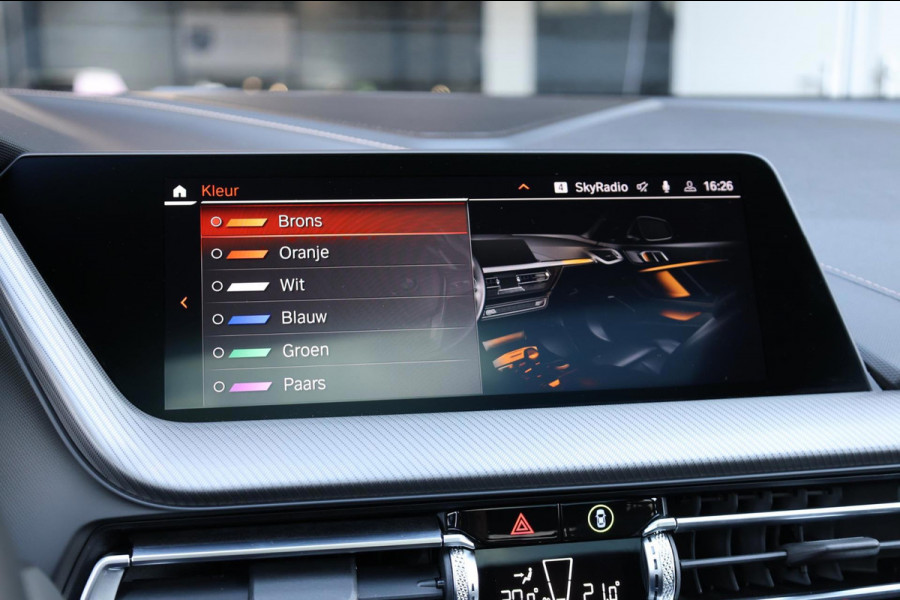 BMW 1-serie 120i M-SPORT 178+PK LED+XENON/HUD/VIRTUAL/SFEER/PANORAMADAK/HALF LEDER+S.VERWARMING/LMV/CRUISE/ECC/12 MDN GARANTIE!