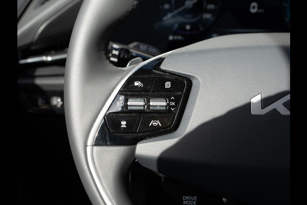Kia Niro 1.6 GDi Hybrid DynamicLine | Navigatie | Lichtmetalen velgen 18 inch | Carplay | Camera | Keyless | Parkeersensoren