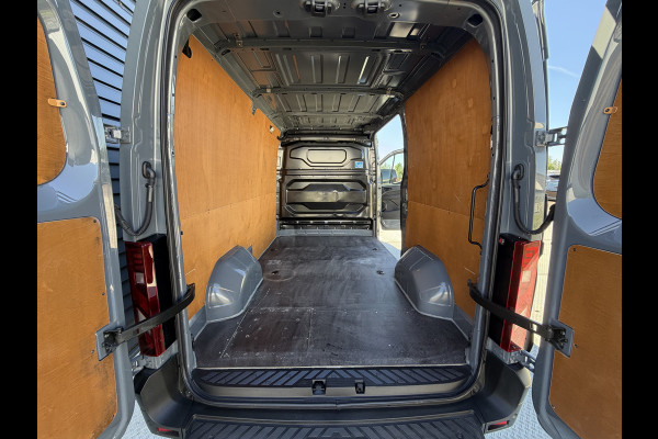 Renault Master T35 2.0 dCi 170 PK L2H2 Extra Imperiaal / Navi / Camera