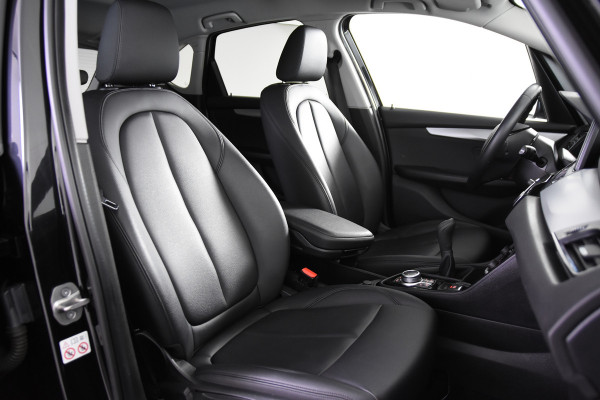 BMW 2 Serie Active Tourer 216i *1ste Eigenaar*Leer*Trekhaak*Navigatie*