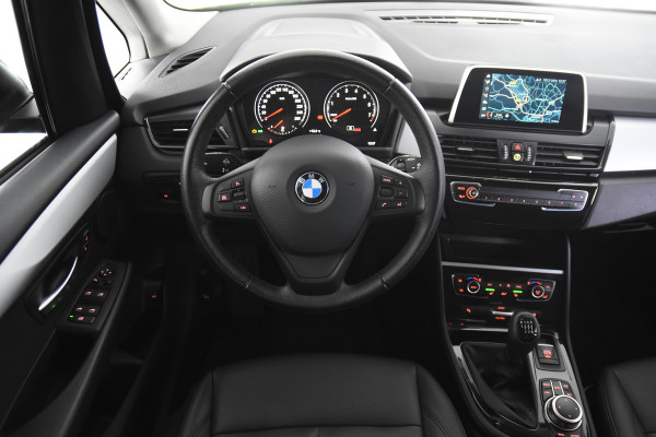 BMW 2 Serie Active Tourer 216i *1ste Eigenaar*Leer*Trekhaak*Navigatie*