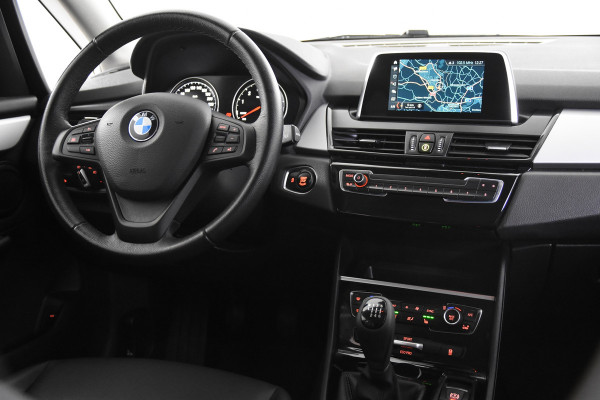 BMW 2 Serie Active Tourer 216i *1ste Eigenaar*Leer*Trekhaak*Navigatie*