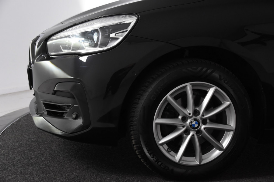 BMW 2 Serie Active Tourer 216i *1ste Eigenaar*Leer*Trekhaak*Navigatie*