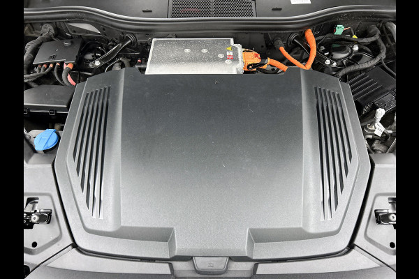 Audi e-tron E-tron 55 quattro advanced 95 kWh(NL-auto, Goed OnderH, Navi, Climate Con, Parkeersensoren, Etc)