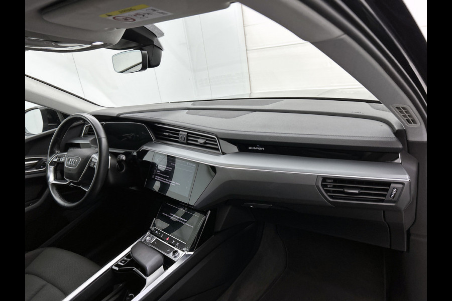 Audi e-tron E-tron 55 quattro advanced 95 kWh(NL-auto, Goed OnderH, Navi, Climate Con, Parkeersensoren, Etc)