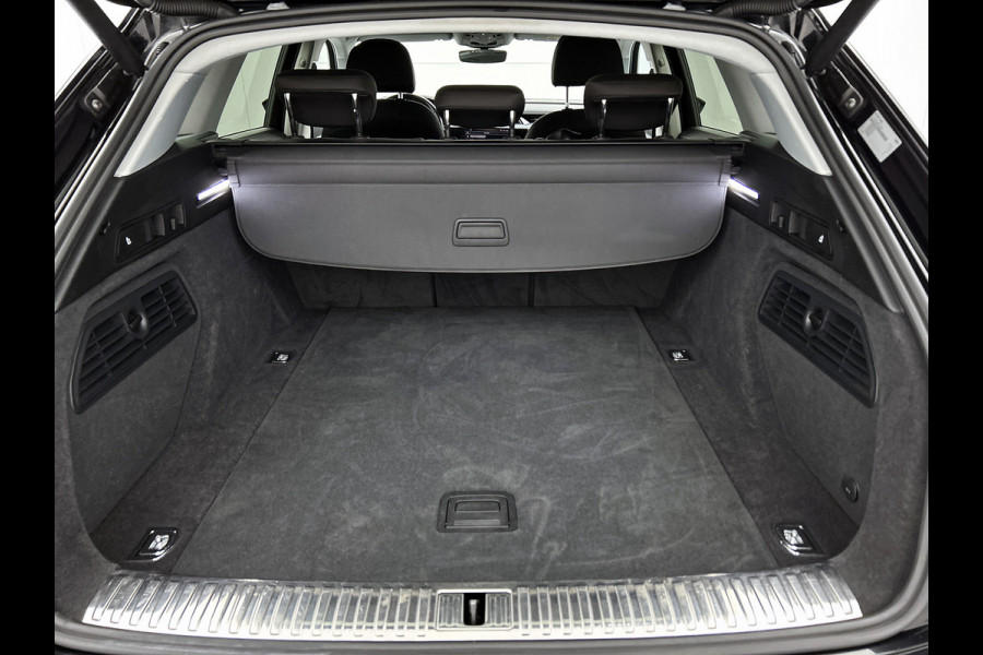Audi e-tron E-tron 55 quattro advanced 95 kWh(NL-auto, Goed OnderH, Navi, Climate Con, Parkeersensoren, Etc)
