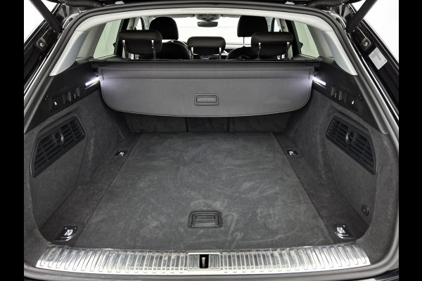 Audi e-tron E-tron 55 quattro advanced 95 kWh(NL-auto, Goed OnderH, Navi, Climate Con, Parkeersensoren, Etc)