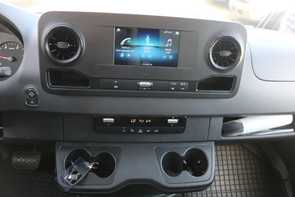 Mercedes-Benz Sprinter 317 CDI Automaat Bakwagen met Laadklep