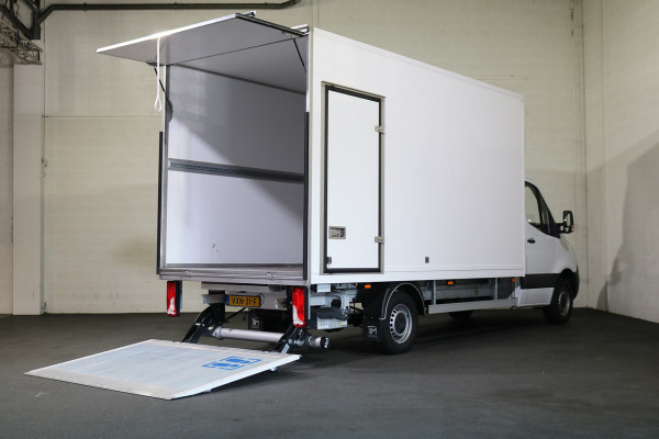 Mercedes-Benz Sprinter 317 CDI Automaat Bakwagen met Laadklep