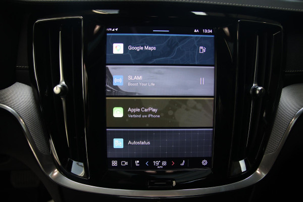 Volvo S60 2.0 B4 Ultimate Dark PANO-H&K-HUD-MEMORY-ACC-NAP