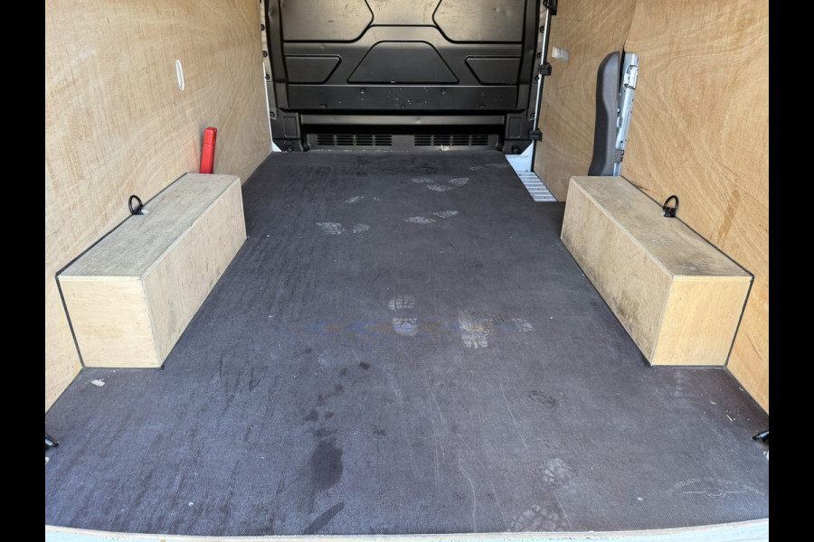 Ford E-Transit 68kWh 184PK L2H2 317km WLTP 96,1% (SOH) BEV Snelladen Camera Cruise control Climate control Carplay Navigatie Parkeersensoren