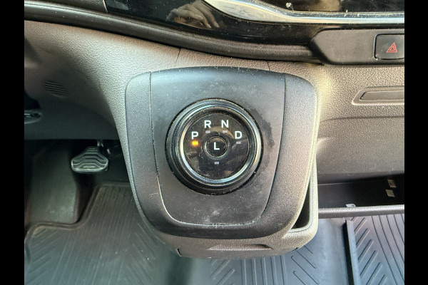 Ford E-Transit 68kWh 184PK L2H2 317km WLTP 96,1% (SOH) BEV Snelladen Camera Cruise control Climate control Carplay Navigatie Parkeersensoren