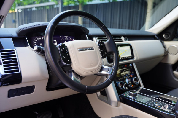 Land Rover Range Rover 3.0 SDV6 HSE Panoramadak / Meridian / Elek. Trekhaak
