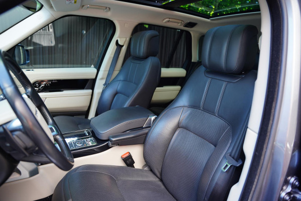 Land Rover Range Rover 3.0 SDV6 HSE Panoramadak / Meridian / Elek. Trekhaak