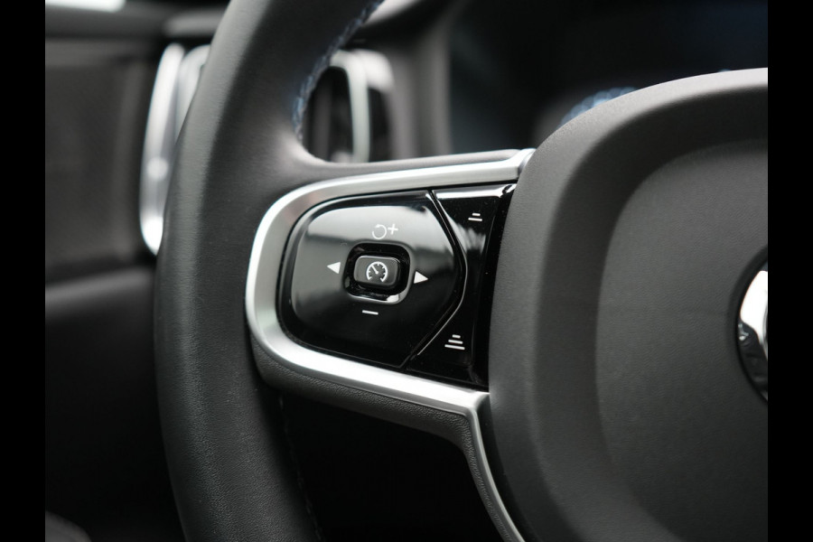 Volvo V60 T6 Recharge AWD R-Design LONG RANGE PHEV 350pk Dealer O.H. | Panodak | Camera | Harman / Kardon | Lederen Sportstoelen Memory & Verwarmd | Apple Carplay | Keyless | Stuur Verwarmd | Navigatie | DAB | 19"L.M | Plug In Hybrid |