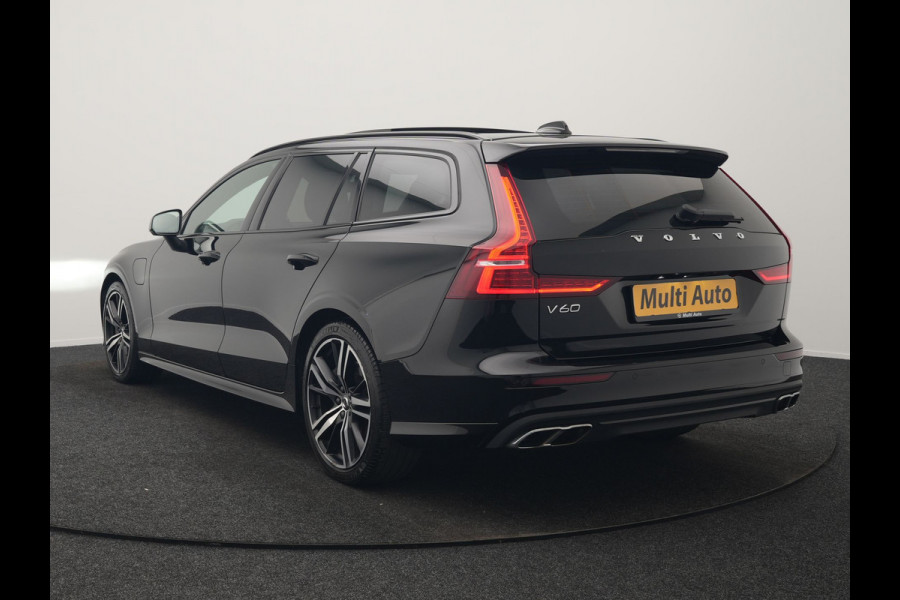 Volvo V60 T6 Recharge AWD R-Design LONG RANGE PHEV 350pk Dealer O.H. | Panodak | Camera | Harman / Kardon | Lederen Sportstoelen Memory & Verwarmd | Apple Carplay | Keyless | Stuur Verwarmd | Navigatie | DAB | 19"L.M | Plug In Hybrid |