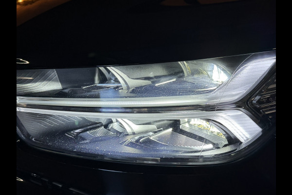 Volvo XC40 1.5 T3 Momentum Pro Garantie Camera Adaptieve Cruise Keyless Virtueel Dash Navi Clima Led Rijklaar