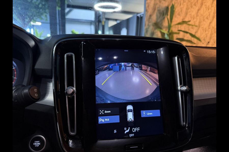Volvo XC40 1.5 T3 Momentum Pro Garantie Camera Adaptieve Cruise Keyless Virtueel Dash Navi Clima Led Rijklaar