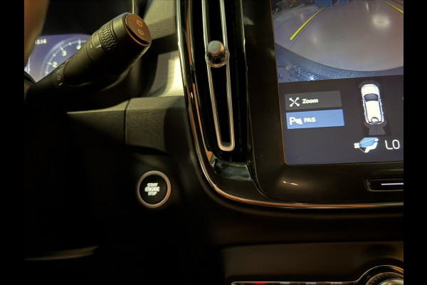 Volvo XC40 1.5 T3 Momentum Pro Garantie Camera Adaptieve Cruise Keyless Virtueel Dash Navi Clima Led Rijklaar