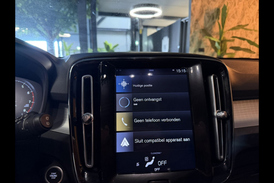 Volvo XC40 1.5 T3 Momentum Pro Garantie Camera Adaptieve Cruise Keyless Virtueel Dash Navi Clima Led Rijklaar