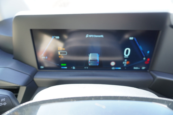 Ford E-Transit Cust. 320 L2H1 136PK Trend 65 kWh Automaat nr. V125 | Airco | Cruise | Camera | Apple CP| Trekhaak 8 STUKS