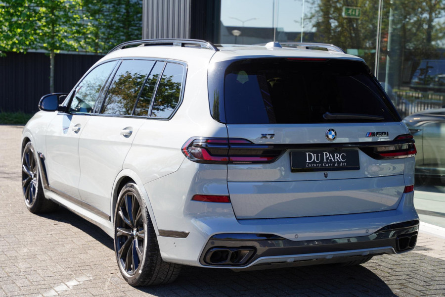 BMW X7 60 I X DRIVE 6 P / Individual / Sky Lounge / BTW
